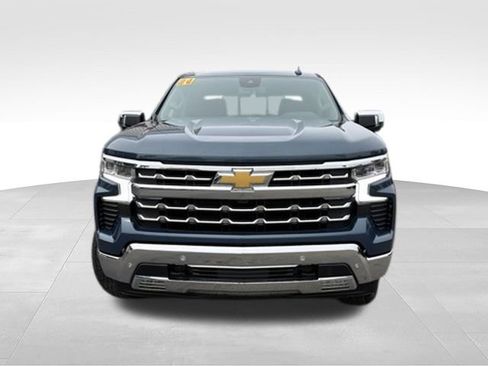 Certified 2024 Chevrolet Silverado 1500 LTZ w/ LTZ Premium Package AWD/4WD image 8