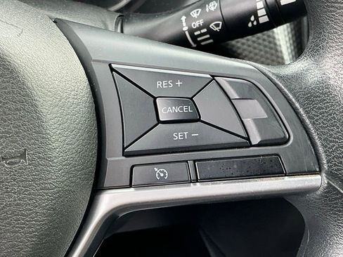 Used 2019 Nissan Kicks S w/ Exterior Package image 31