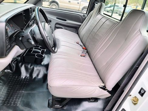 Used 1996 Dodge Ram 1500 Truck 2WD Regular Cab image 9