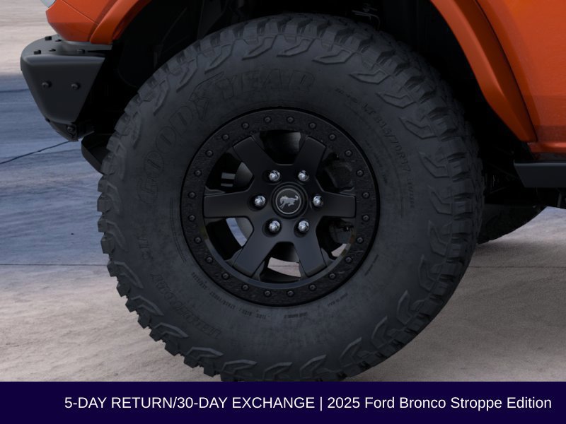 Used 2025 Ford Bronco Stroppe Edition AWD/4WD image 25