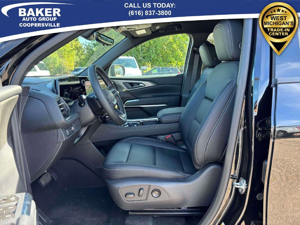 New 2027 Chevrolet Traverse LT w/ Driver Confidence Package AWD/4WD image 4