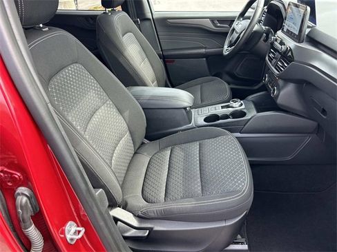 Used 2023 Ford Escape Active image 28