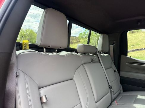 Used 2026 Chevrolet Silverado 1500 LTZ w/ LTZ Convenience Package II AWD/4WD image 25