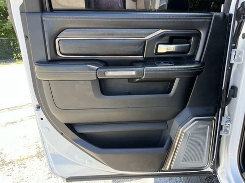 Used 2021 RAM 2500 Limited AWD/4WD image 21
