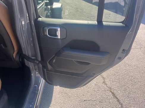 Used 2021 Jeep Wrangler Unlimited Rubicon 4xe image 41