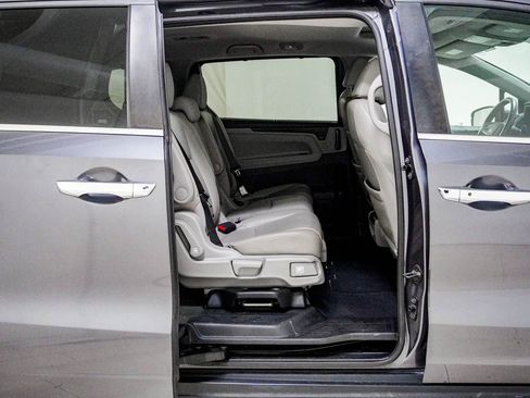 Used 2019 Honda Odyssey EX-L image 34