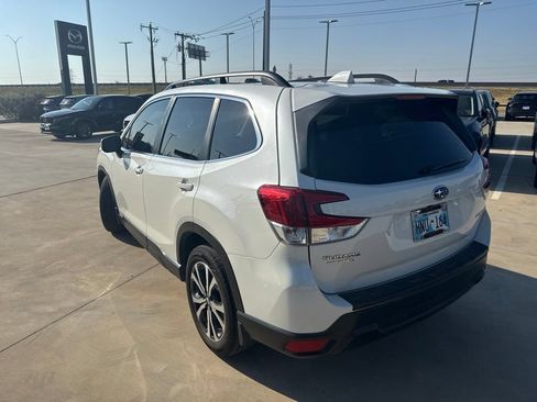 Used 2019 Subaru Forester Limited AWD/4WD image 7