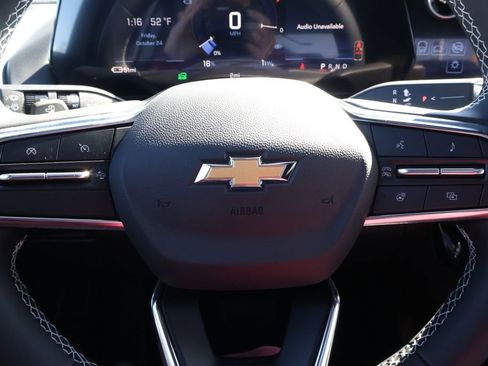 New 2026 Chevrolet Equinox EV LT image 22