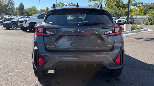 Used 2024 Subaru Crosstrek 2.0i Premium AWD/4WD image 4