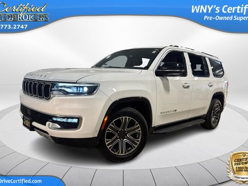 Used 2024 Jeep Wagoneer Series II w/ Flexible Seating Group AWD/4WD image 1