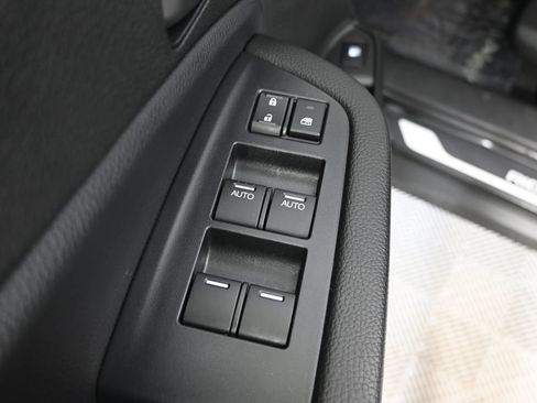 Used 2025 Honda Ridgeline Sport image 19