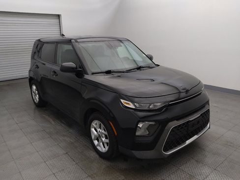 Used 2020 Kia Soul S image 13