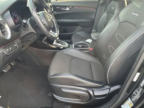 Used 2024 Kia Forte GT-Line w/ GT-Line Premium Package image 10