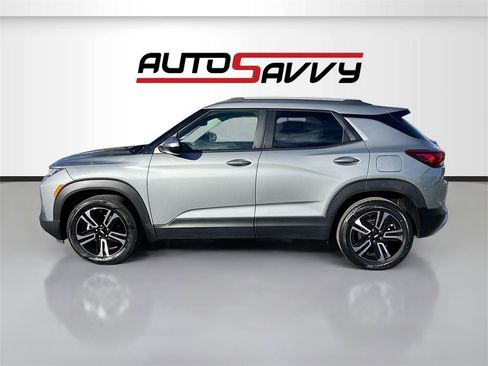 Used 2023 Chevrolet TrailBlazer LT w/ Convenience Package image 4