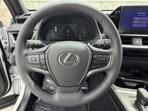 New 2026 Lexus UX 300h FWD image 21