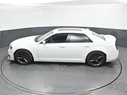 Used 2023 Chrysler 300 C RWD image 43