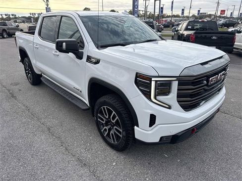 Used 2023 GMC Sierra 1500 AT4 w/ AT4 Premium Package image 3