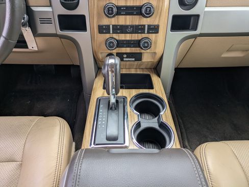Used 2011 Ford F150 Lariat w/ Lariat Chrome Pkg RWD image 18
