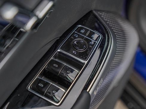 New 2026 Cadillac Lyriq V w/ LPO, Floor Liner Package image 16