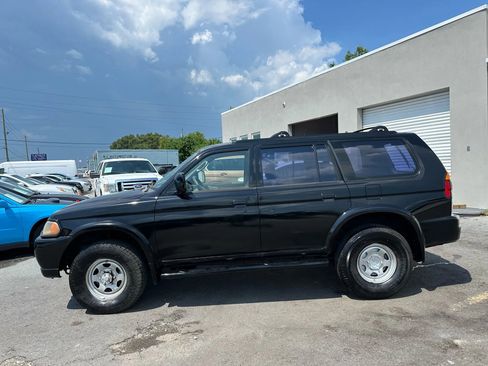 Used 2001 Mitsubishi Montero Sport ES image 5