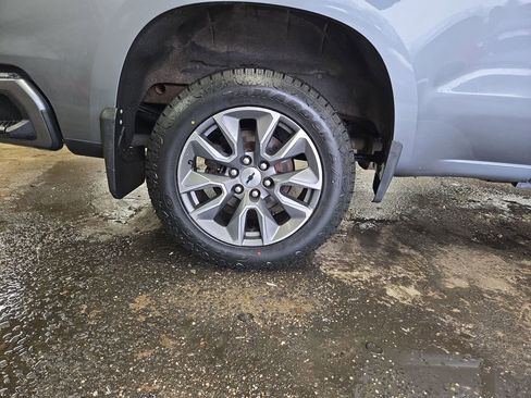 Used 2019 Chevrolet Silverado 1500 RST image 15