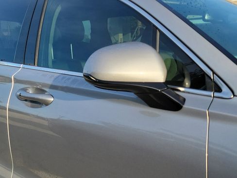 Used 2020 Hyundai Santa Fe SEL FWD image 4