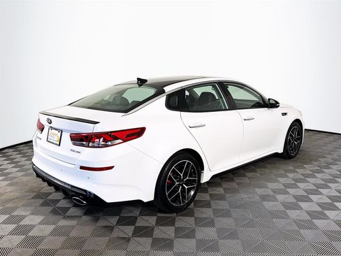 Certified 2019 Kia Optima SX image 5