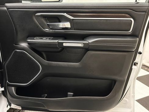 Used 2025 RAM 1500 Laramie AWD/4WD image 16