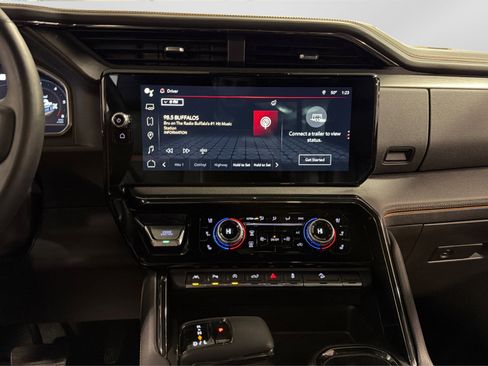 Used 2023 GMC Sierra 1500 AT4 w/ AT4 Preferred Package image 30