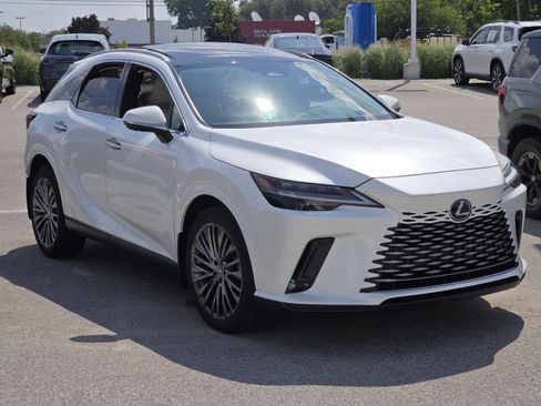 Used 2024 Lexus RX 350 AWD w/ Convenience Package image 2