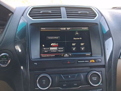 Used 2016 Ford Explorer XLT w/ Equipment Group 202A image 24