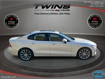 Used 2021 Volvo S60 T6 Momentum w/ Premium Package