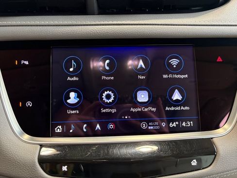 Certified 2024 Cadillac XT5 Premium Luxury w/ LPO, Floor Liner Package AWD/4WD image 23