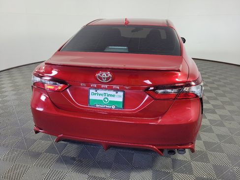 Used 2021 Toyota Camry SE FWD image 7