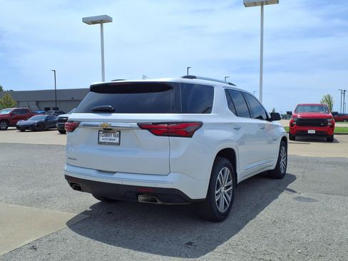 Used 2023 Chevrolet Traverse High Country FWD image 21