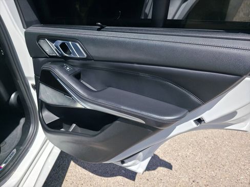 Used 2021 BMW X5 M50i w/ Executive Package AWD/4WD image 17