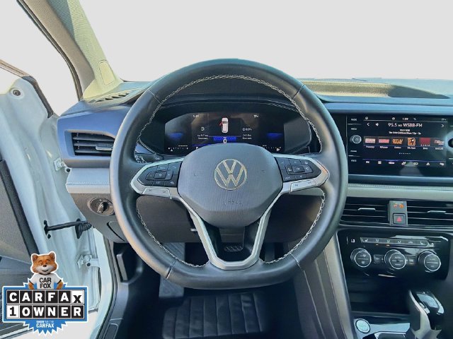 Used 2024 Volkswagen Taos SE FWD image 36