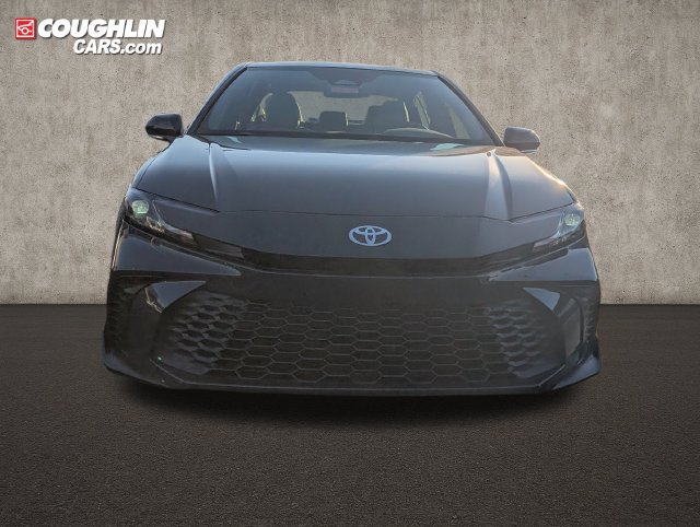 New 2026 Toyota Camry SE FWD image 2