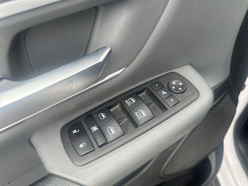 Used 2023 RAM 1500 Big Horn image 27