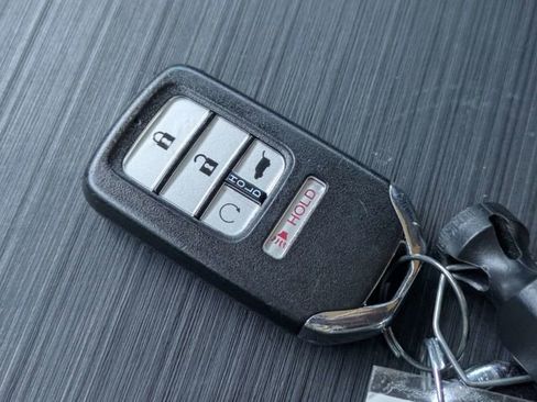 Used 2021 Honda Pilot Special Edition image 33