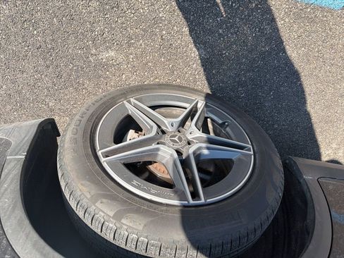 Used 2020 Mercedes-Benz GLC 300 4MATIC image 21