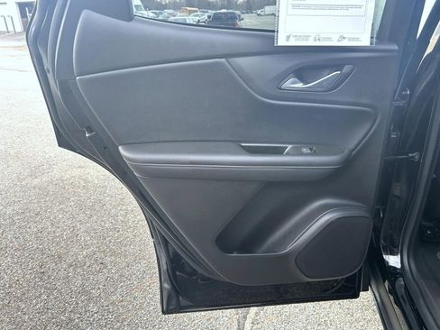 Certified 2023 Chevrolet Blazer LT w/ Convenience Package image 17