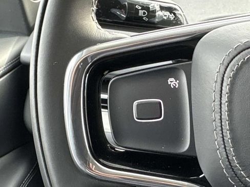 New 2026 Lincoln Navigator L Premier AWD/4WD image 25