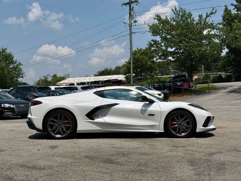 Used 2023 Chevrolet Corvette Stingray Premium Cpe RWD image 4
