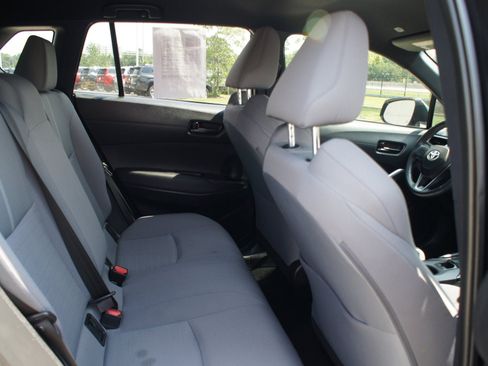 Used 2023 Toyota Corolla Cross AWD Hybrid image 20