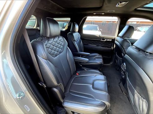 Used 2022 Hyundai Palisade Calligraphy w/ Cargo Package image 30