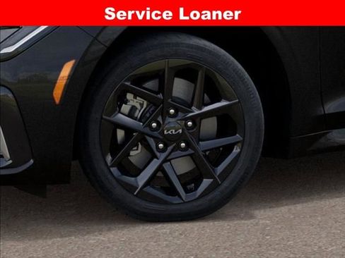 New 2025 Kia K5 LXS image 9