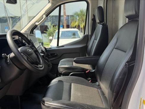 Used 2022 Ford Transit 350 DRW RWD image 14