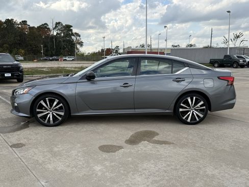 Used 2021 Nissan Altima 2.5 SR image 6