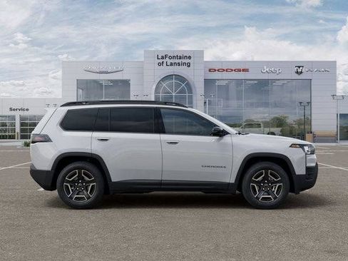 New 2026 Jeep Cherokee Laredo AWD/4WD image 21
